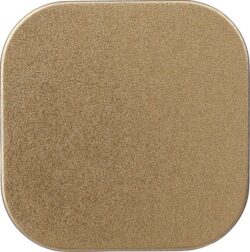 Sveča z vonjem vanilije v kovinski posodi